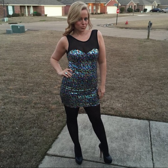 Charlotte Russe Dresses & Skirts - 🎈(4for$20) Sequin Dress!